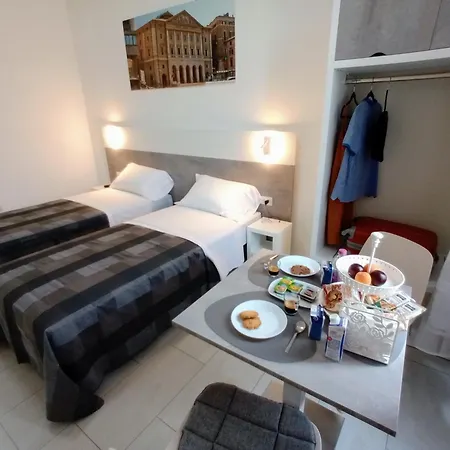Guest house La Piazza *