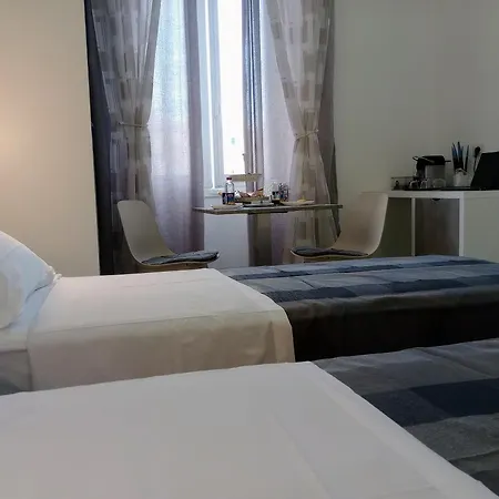 La Piazza 4*