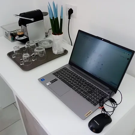 La Piazza אנקונה