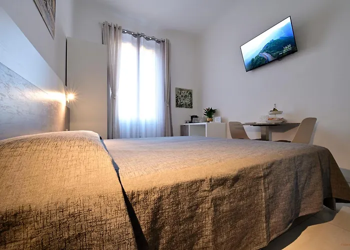 Affittacamere La Piazza Ancona